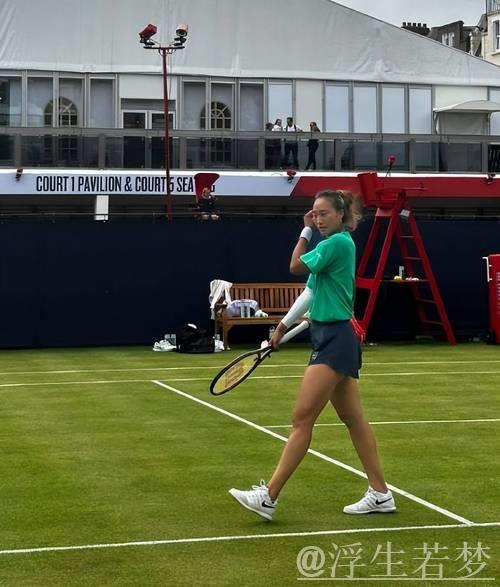 郑钦文:草地比赛更能发挥我的优势 郑钦文:草地比赛更能发挥我的优势